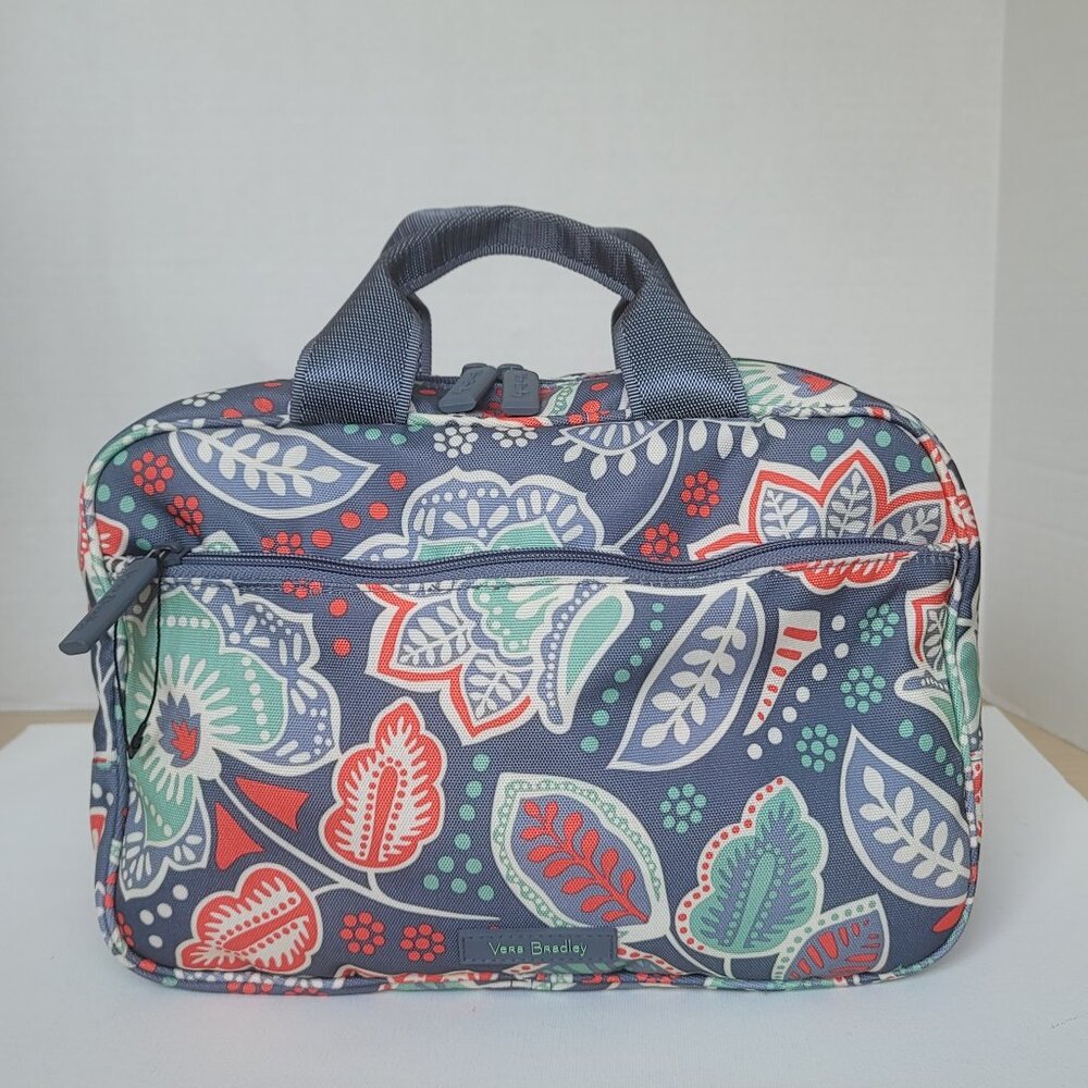 Vera Bradley Lighten Up Nomadic Floral Pattern Travel Organizer Cosmetic Bag